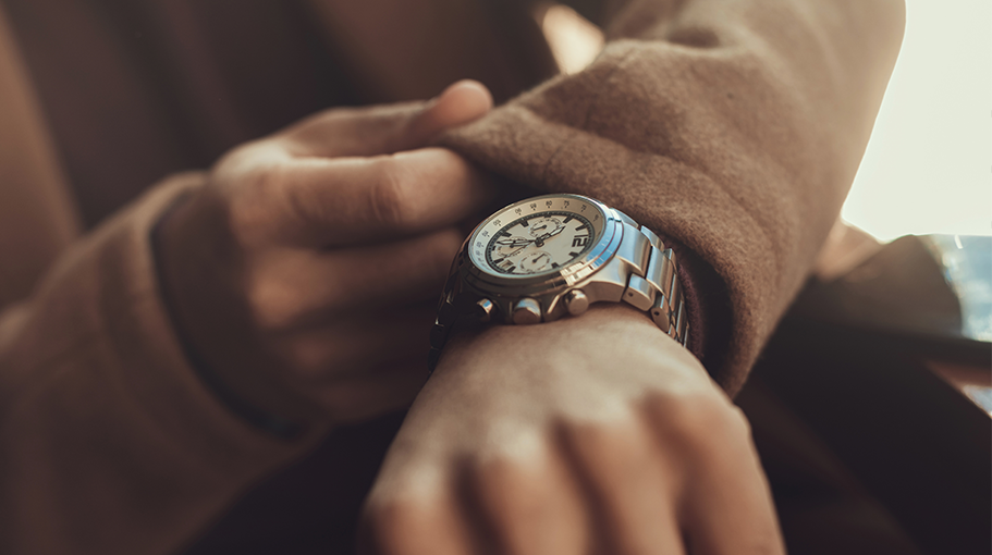 How to Choose the Perfect Men’s Watch for Your Professional Career